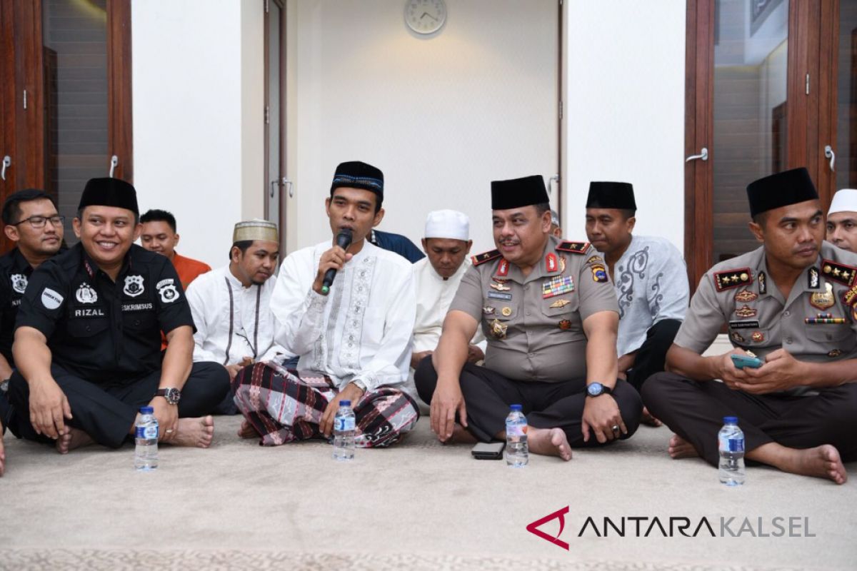 Ustadz Abdul Somad Ingatkan Masyarakat Soal Hoax