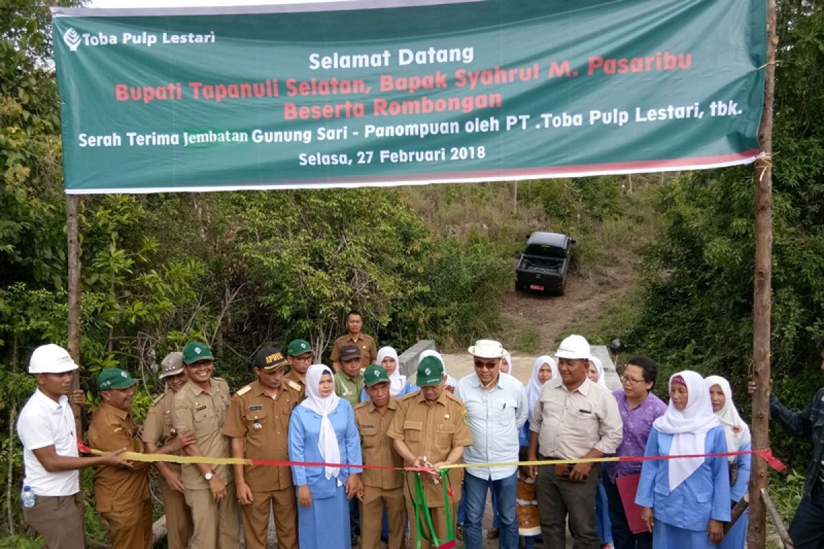 Bupati resmikan dua jembatan