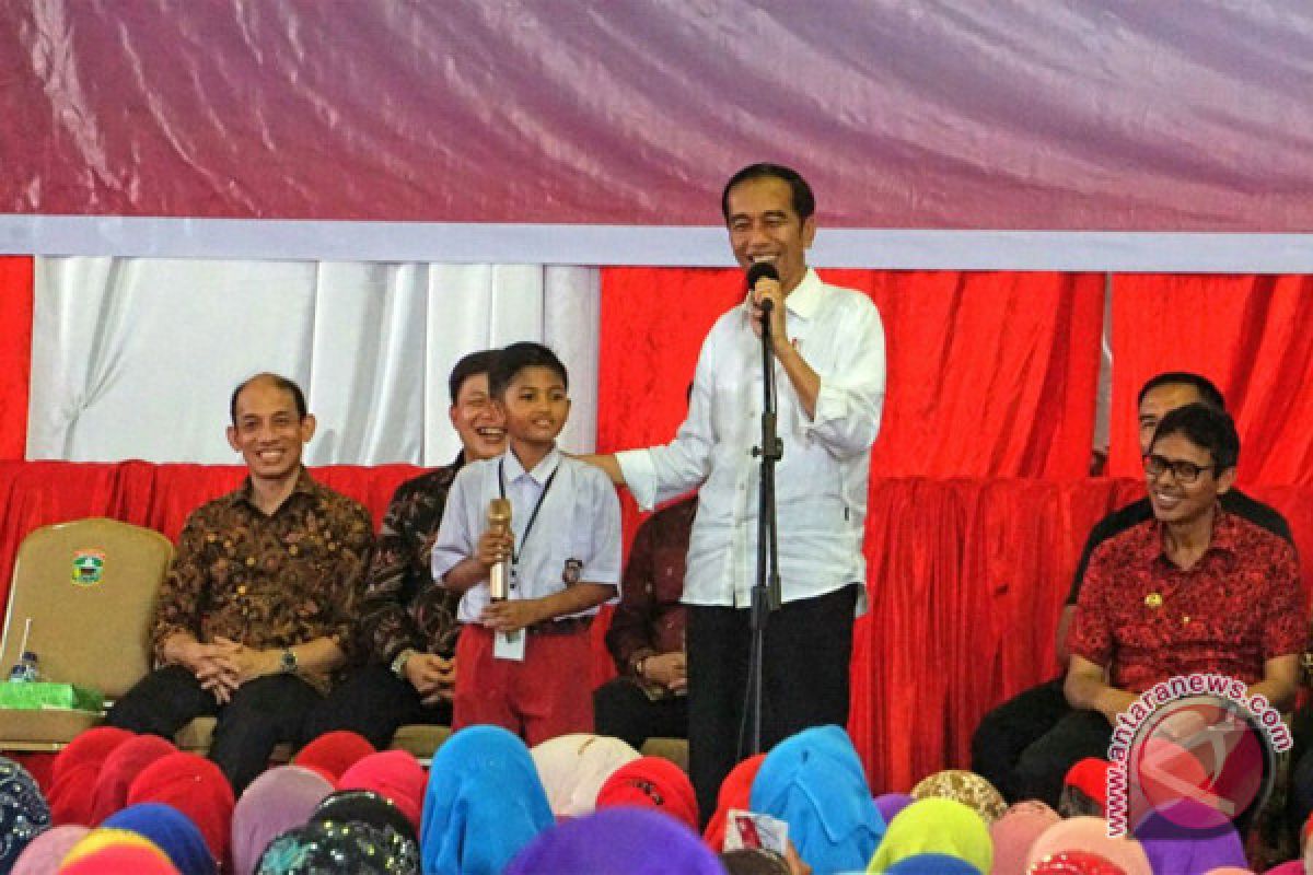 Presiden Jokowi hadiri puncak peringatan HPN 2018