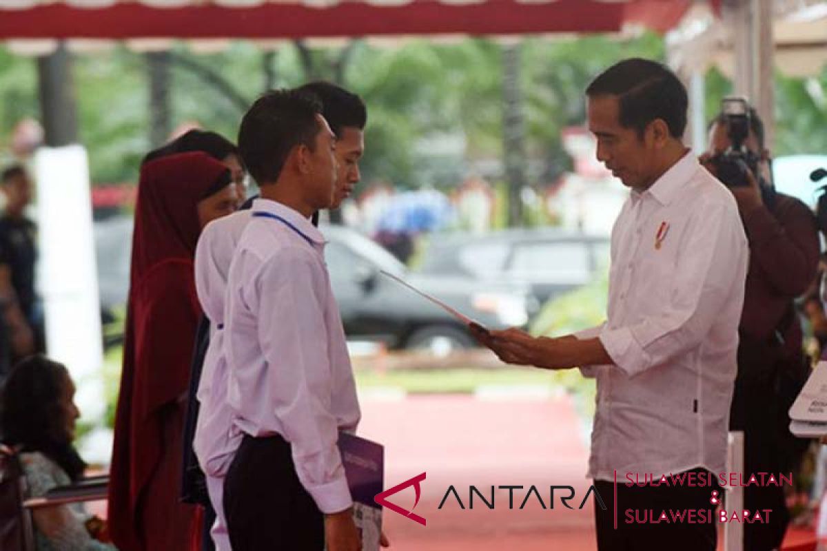 Presiden Jokowi imbau bansos tidak disalahgunakan