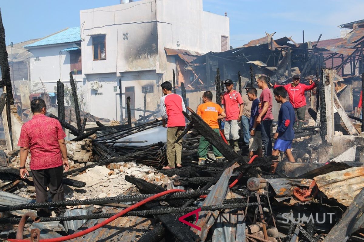 Kebakaran di Sibolga hanguskan 17 rumah dan 1 meninggal