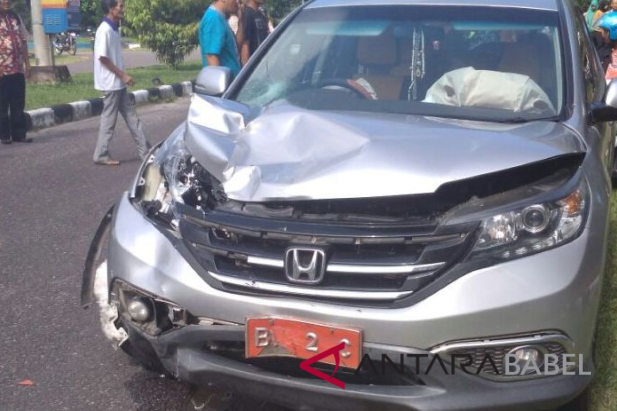 Mobil dinas Ketua DPRD alami kecelakaan