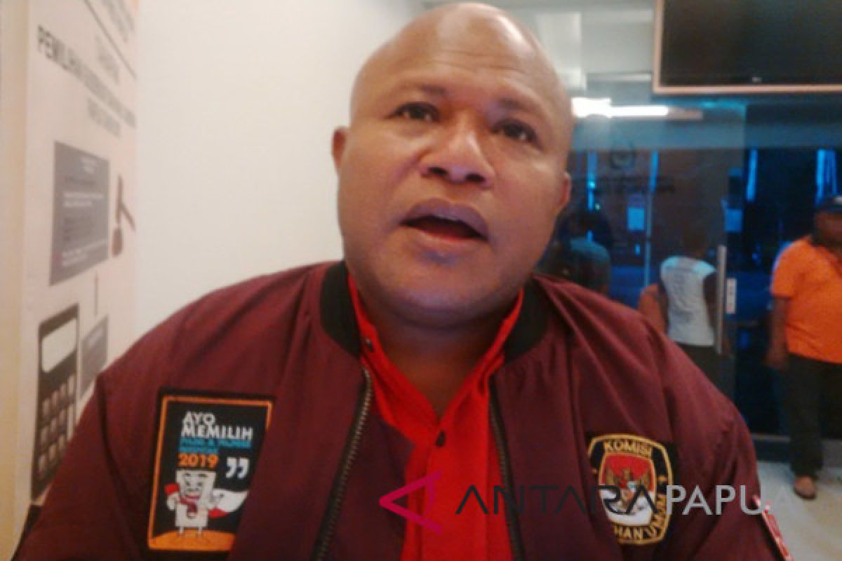 KPU Papua berhentikan Ketua KPU Mimika