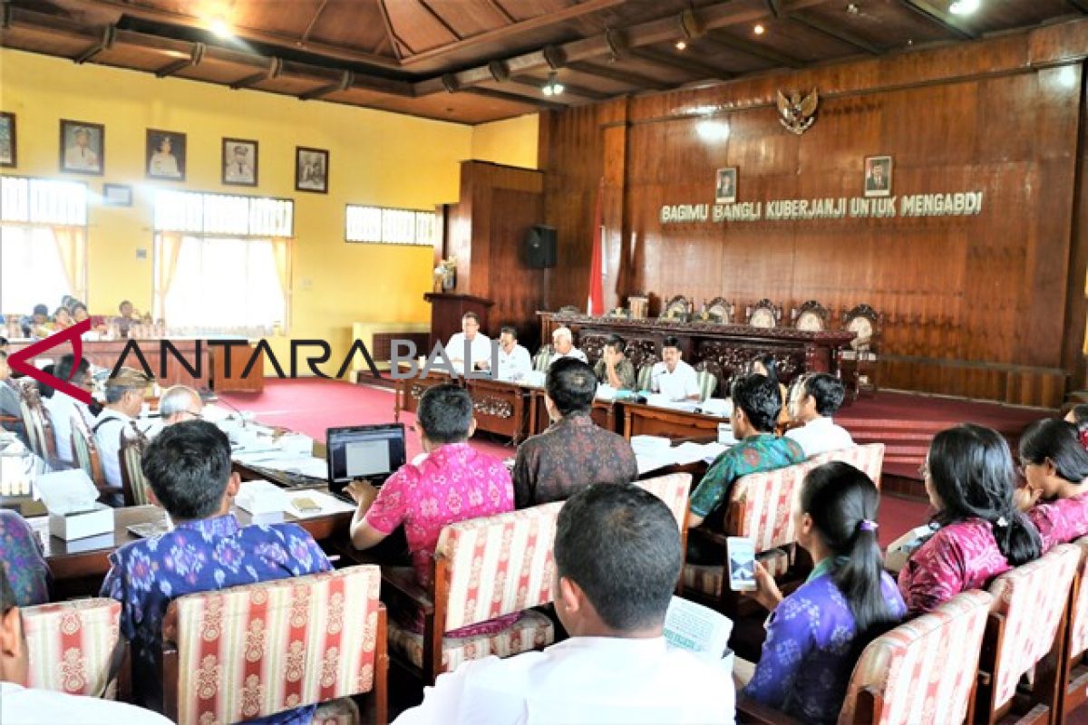 DPRD Bali adakan sidang paripurna bahas tanah