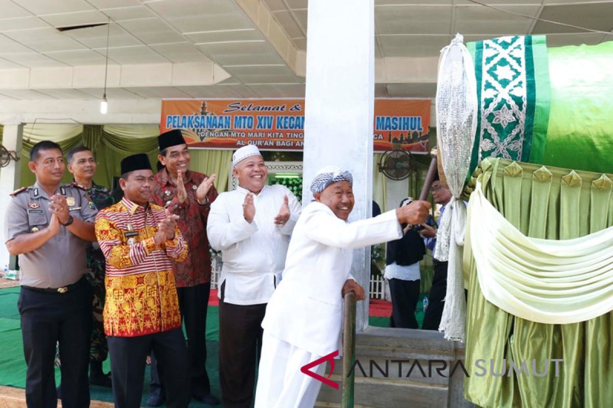 Wabup buka MTQ kecamatan Dolok Masihul