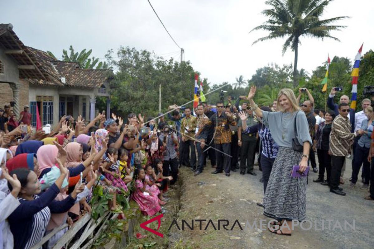 Menteri Luar Negeri Belanda mengundurkan diri