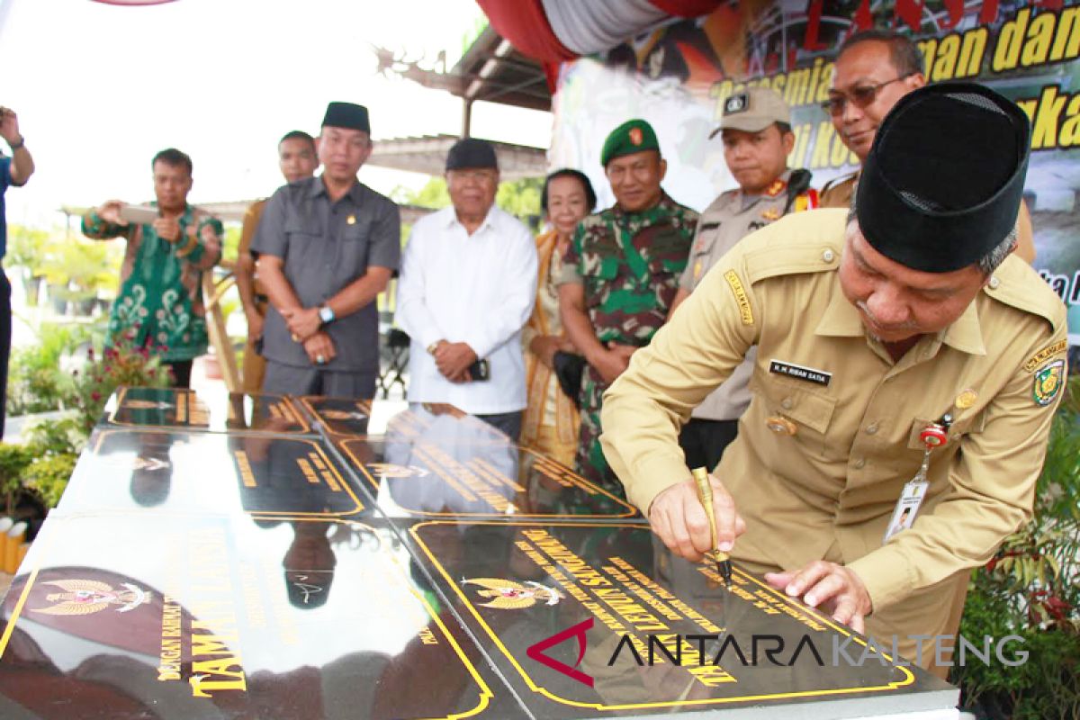 Riban Satia resmikan destinasi pusat kuliner 'Tunggal Sangomang' Palangka Raya [VIDEO]