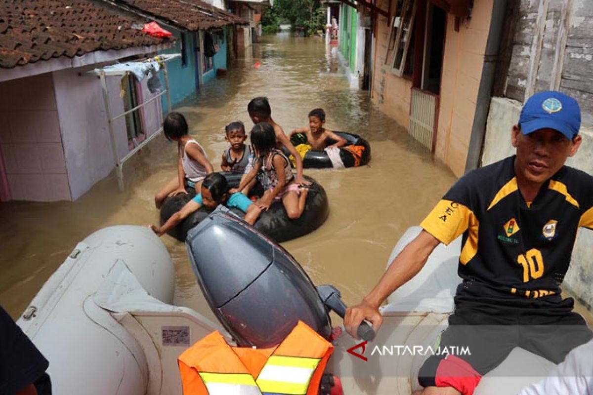 Bengawan Solo di Hilir Bojonegoro Siaga Hijau (Video)