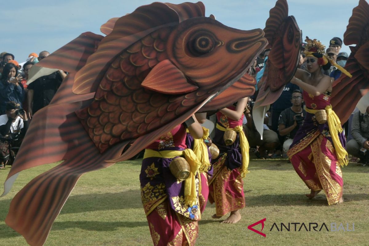 Wabup Badung apresiasi Festival Pantai Berawa