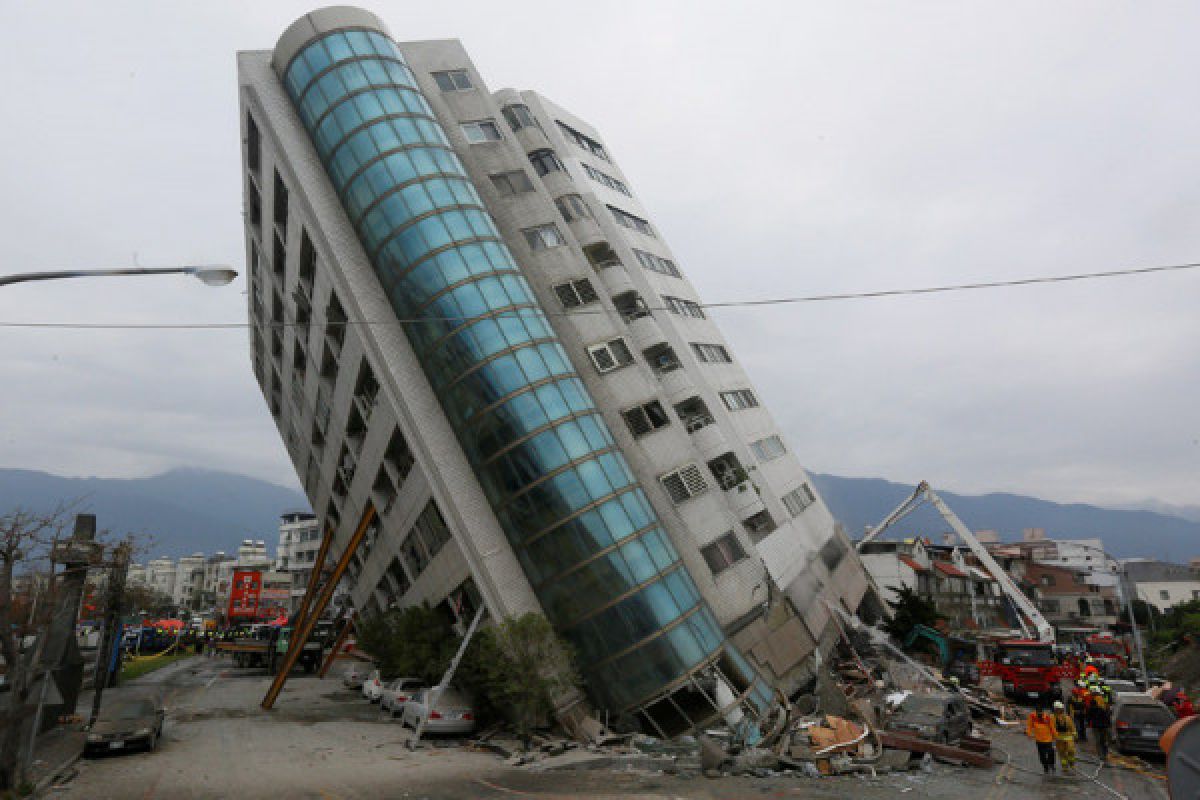 Lima tewas dan 60 hilang akibat gempa bumi Taiwan