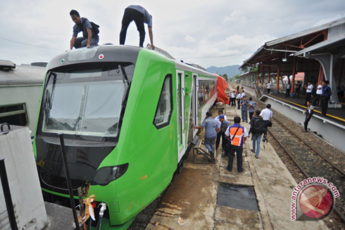 Peresmian KA Bandar Sumbar diundur demi barengi LRT Sumsel