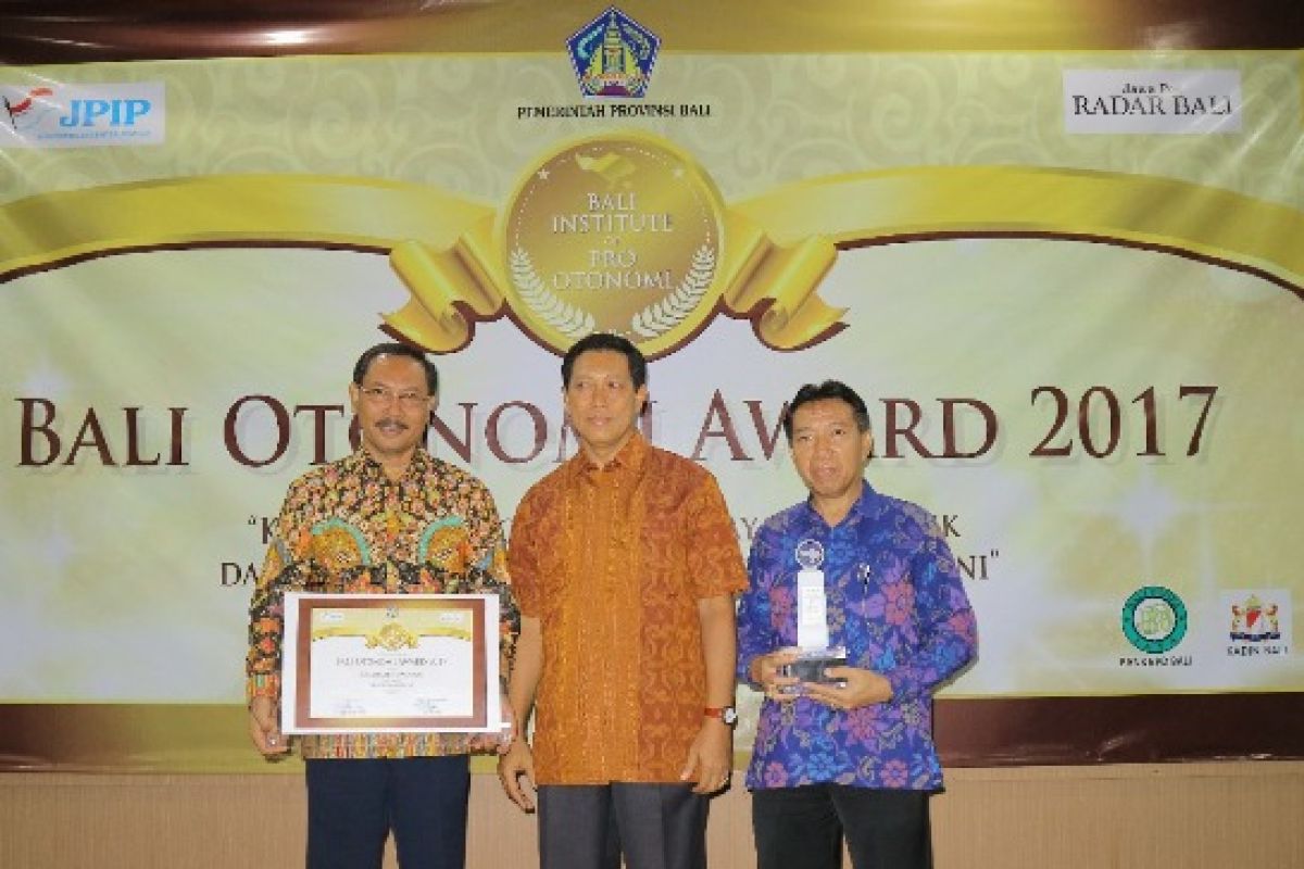 'Go-tik' Badung terima 'Bali Otonomi Award'