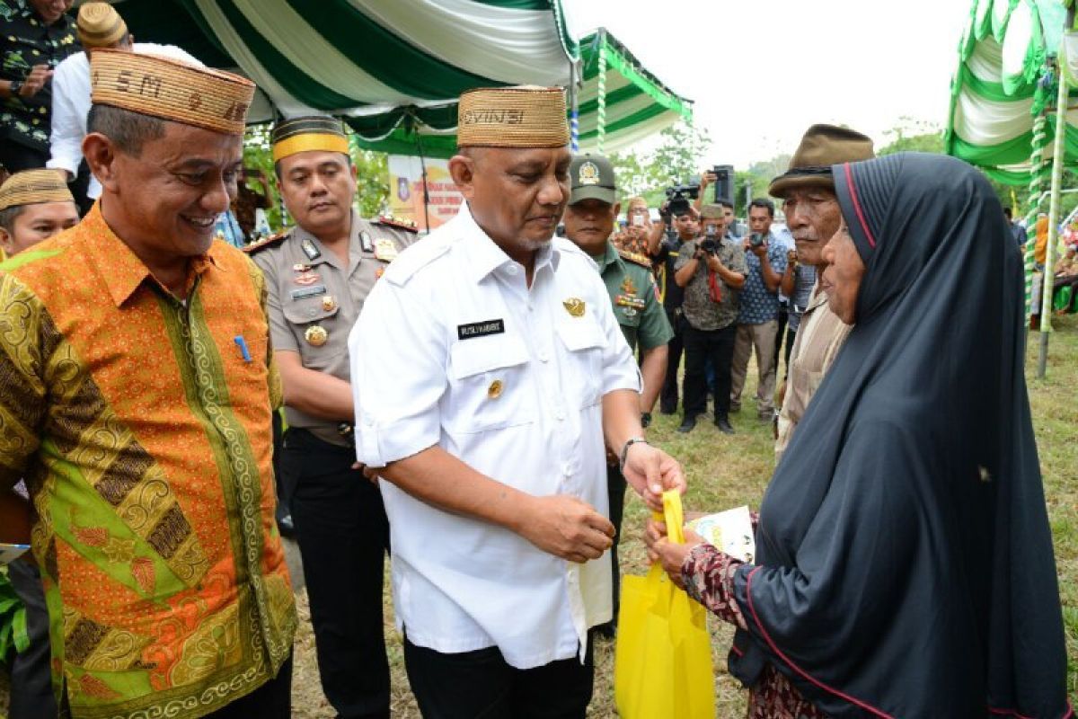 Gubernur Gorontalo apresiasi Syarif-Amin pimpin Pohuwato dua periode