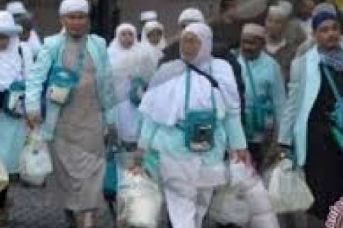 Banyak Permasalahan, Pembimbing Haji dan Umroh Disertifikasi dengan Kuliah 80 SKS di UIN Suska