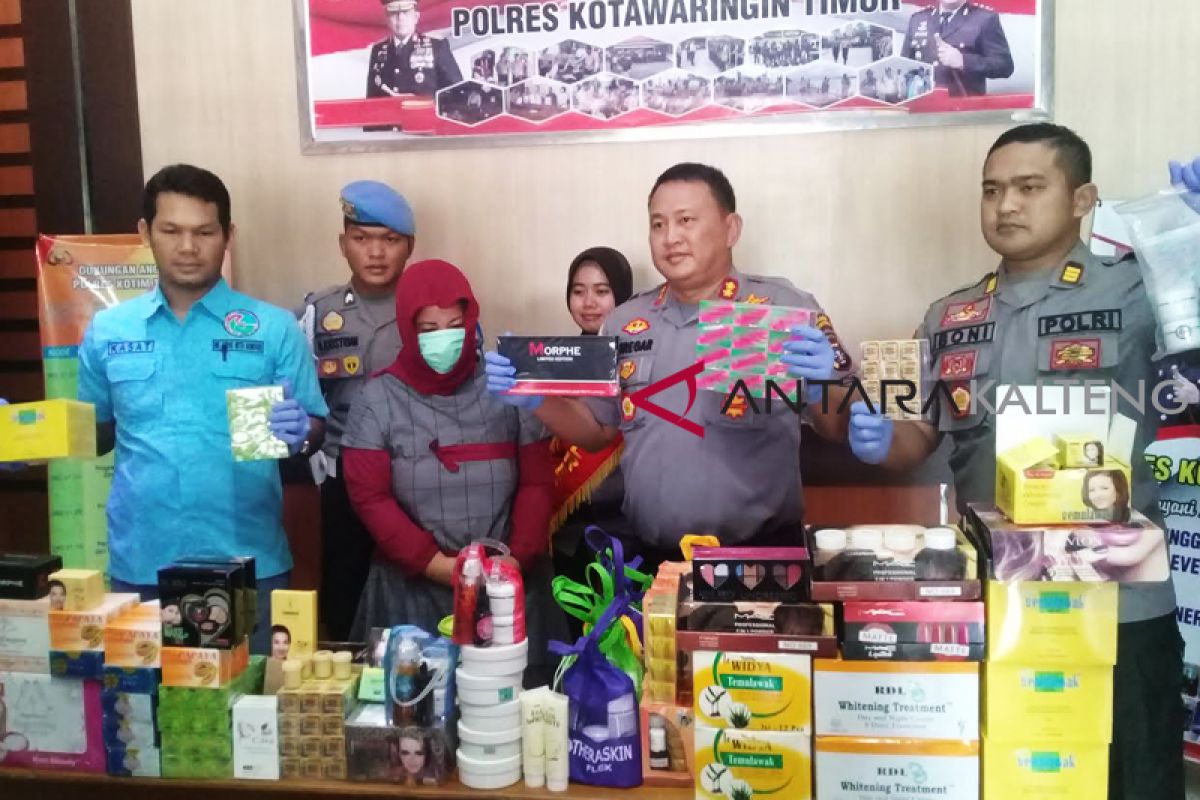 Suami bandar sabu, istri nekat jual kosmetik ilegal