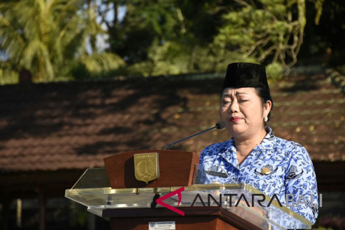 Bupati Karangasem pantau pelaksanaan UASBN