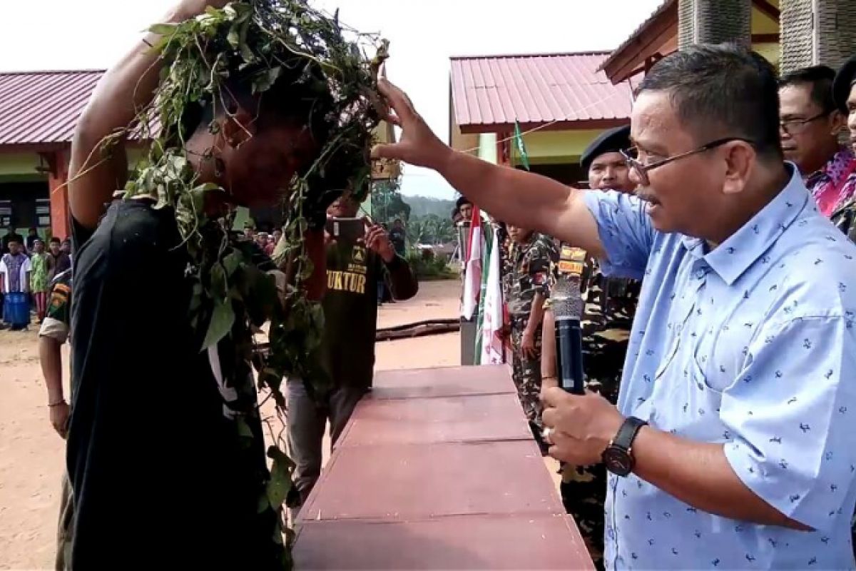 Bupati Rupinus tutup Diksar GP Ansor Sekadau