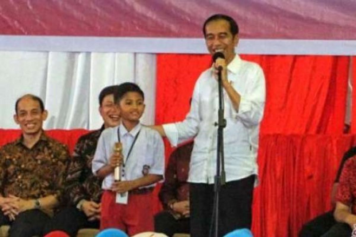 Dari Desa Terindah ini, Presiden Jokowi Lanjut Hadiri Puncak HPN dan Berkunjung ke UNP