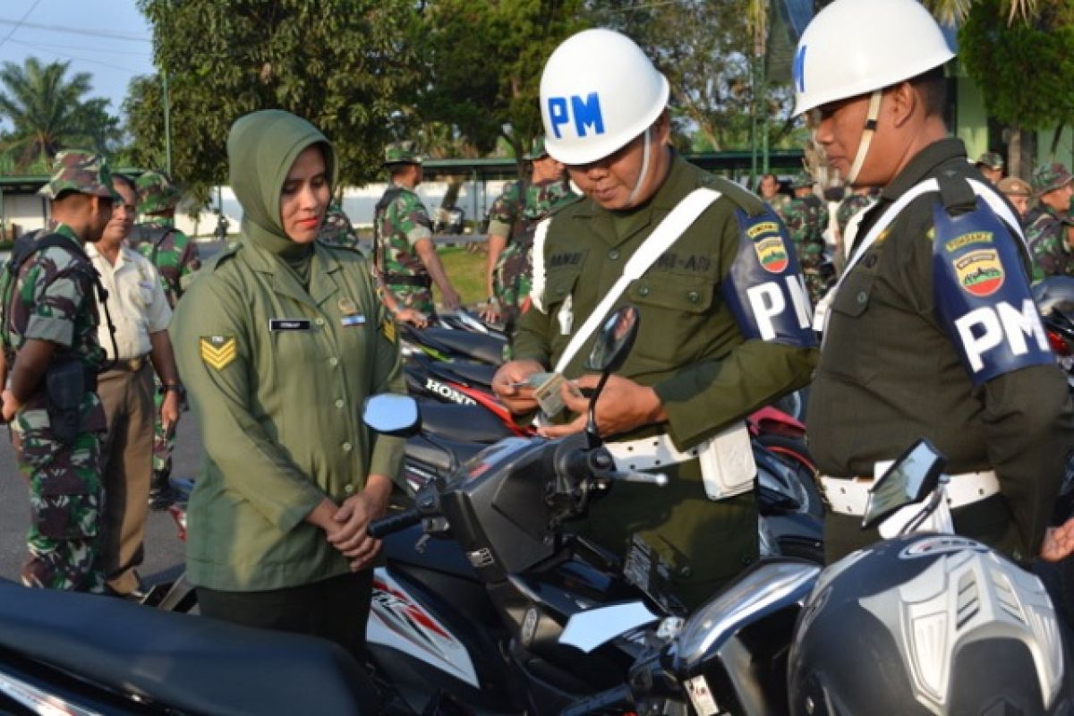 Denpom razia kelengkapan kendaraan prajurit