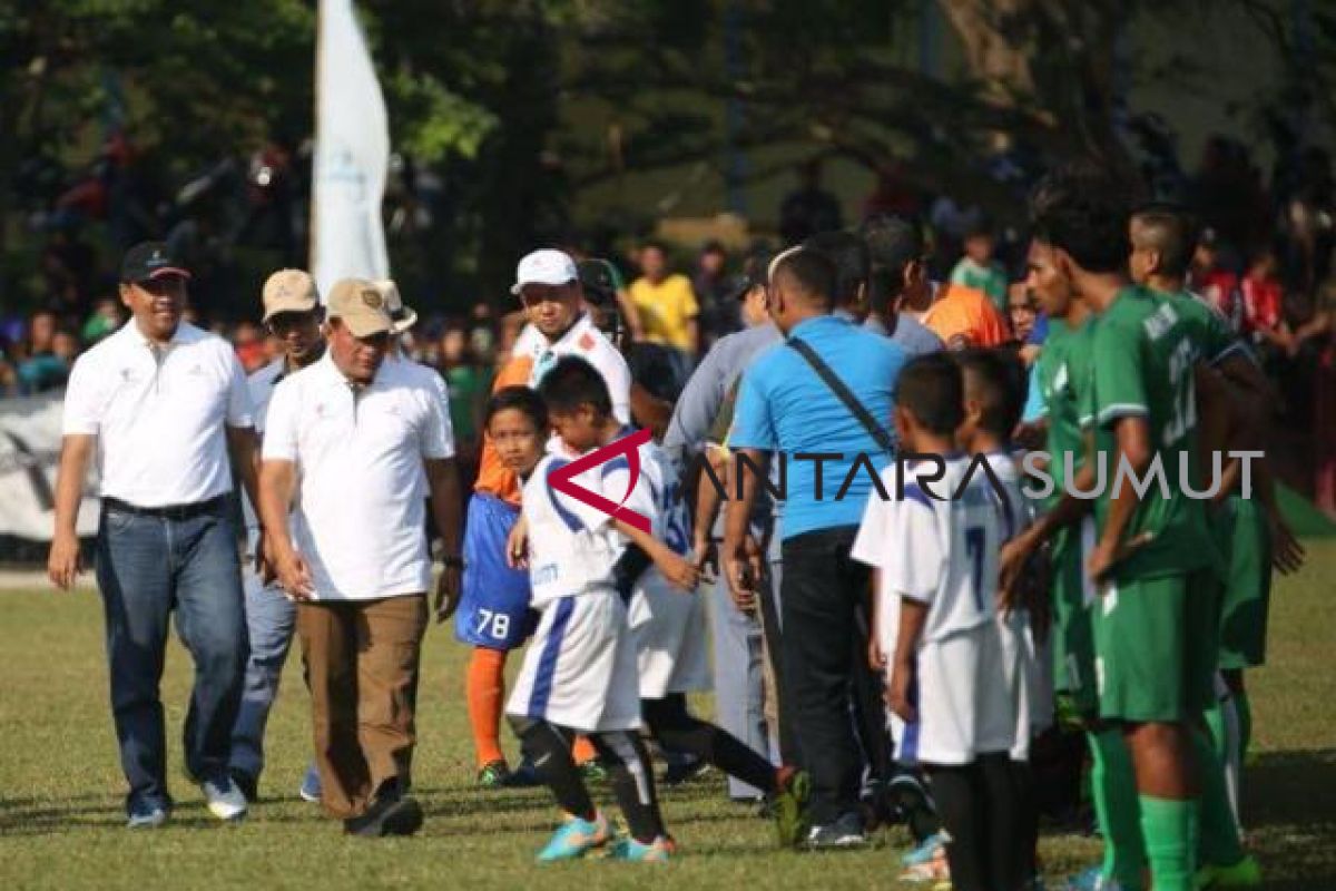 Edy Rahmayadi sosok tegas majukan PSSI