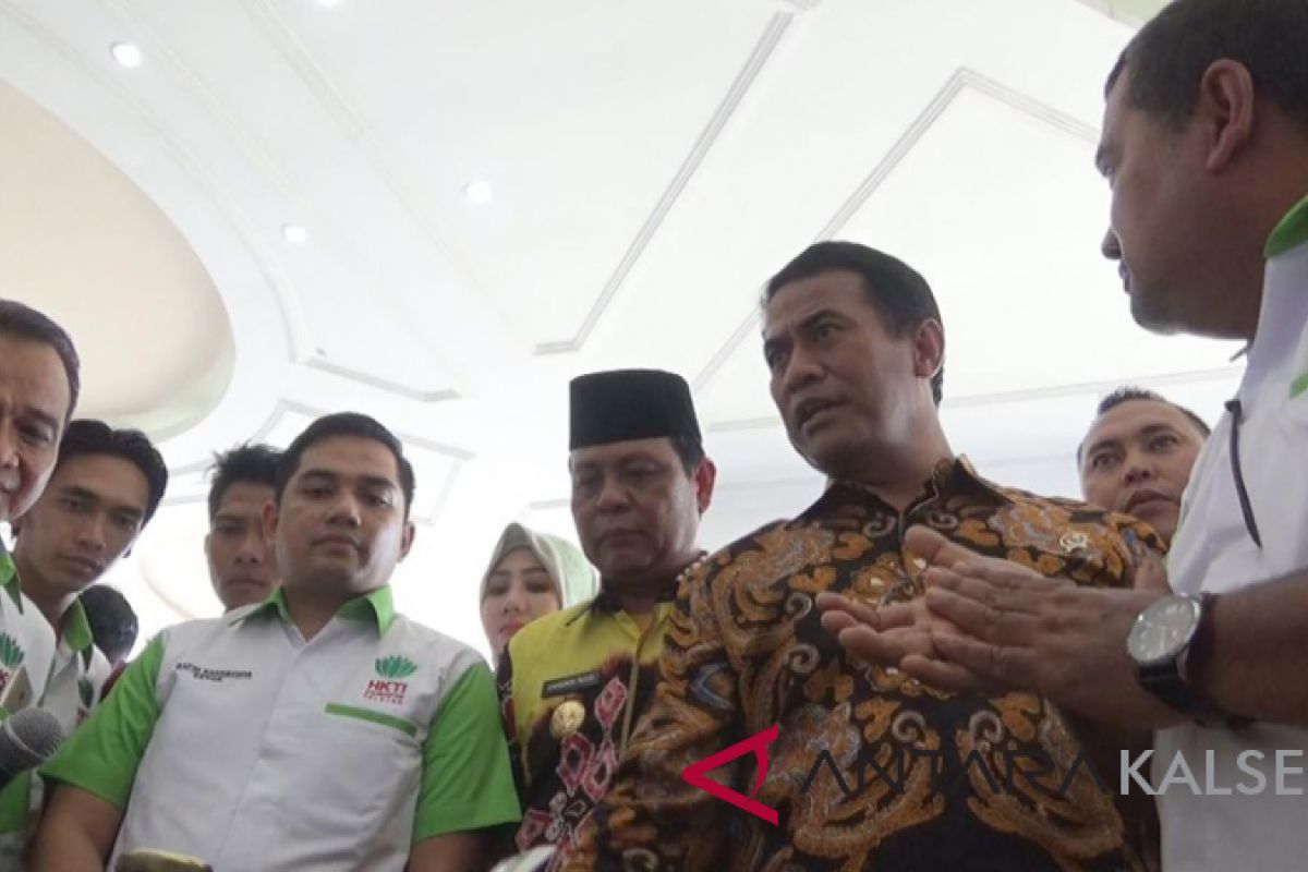 Mentan Optimalkan Lahan Pasang Surut Kalsel