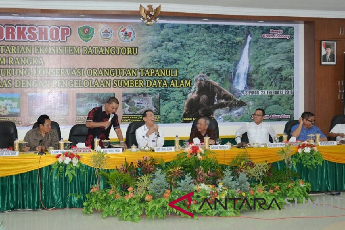 3 Bupati komitmen pelestarian hutan Batang Toru