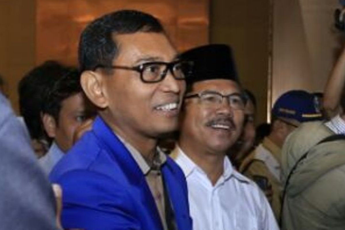 JR Saragih siap gugat KPU Sumut