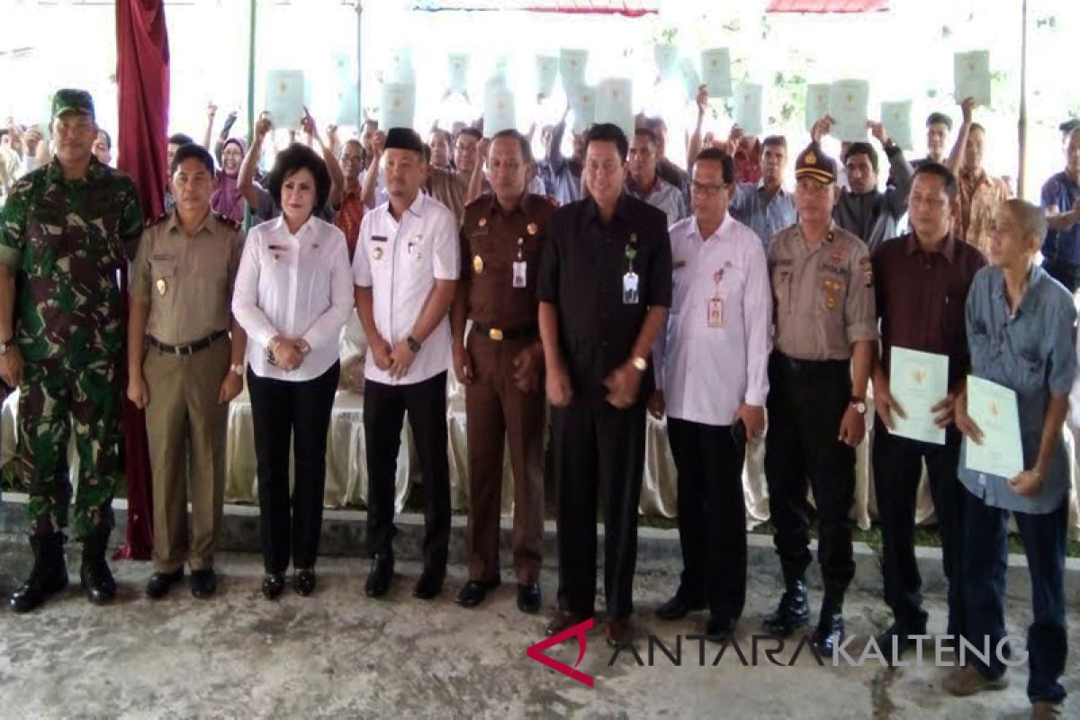 Bupati Barsel Minta kades proaktif manfaatkan Tora