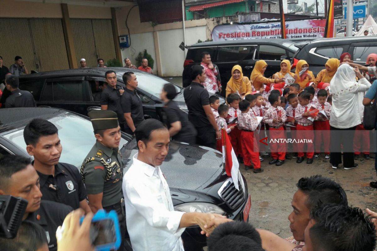 Menanti percepatan pembangunan Ranah Minang oleh Jokowi-Ma'ruf