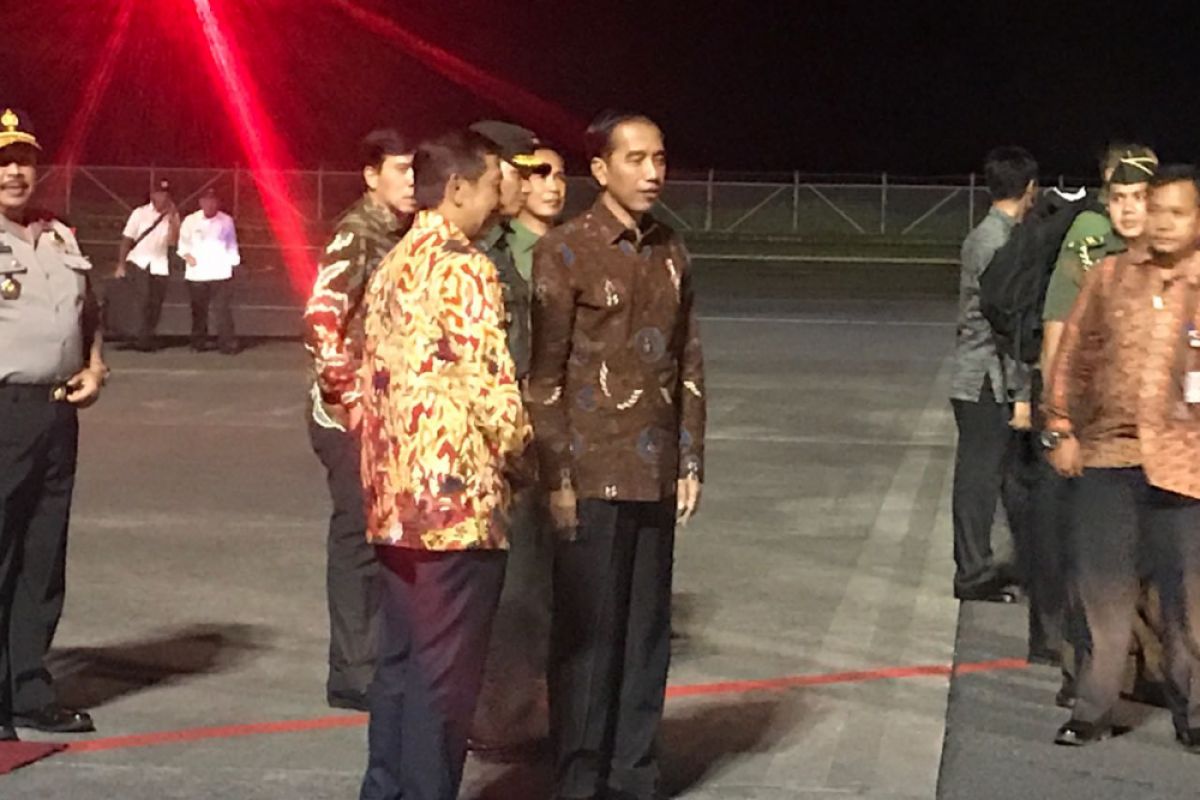 Jokowi Sampaikan Duka Longsor Brebes melalui Medsos