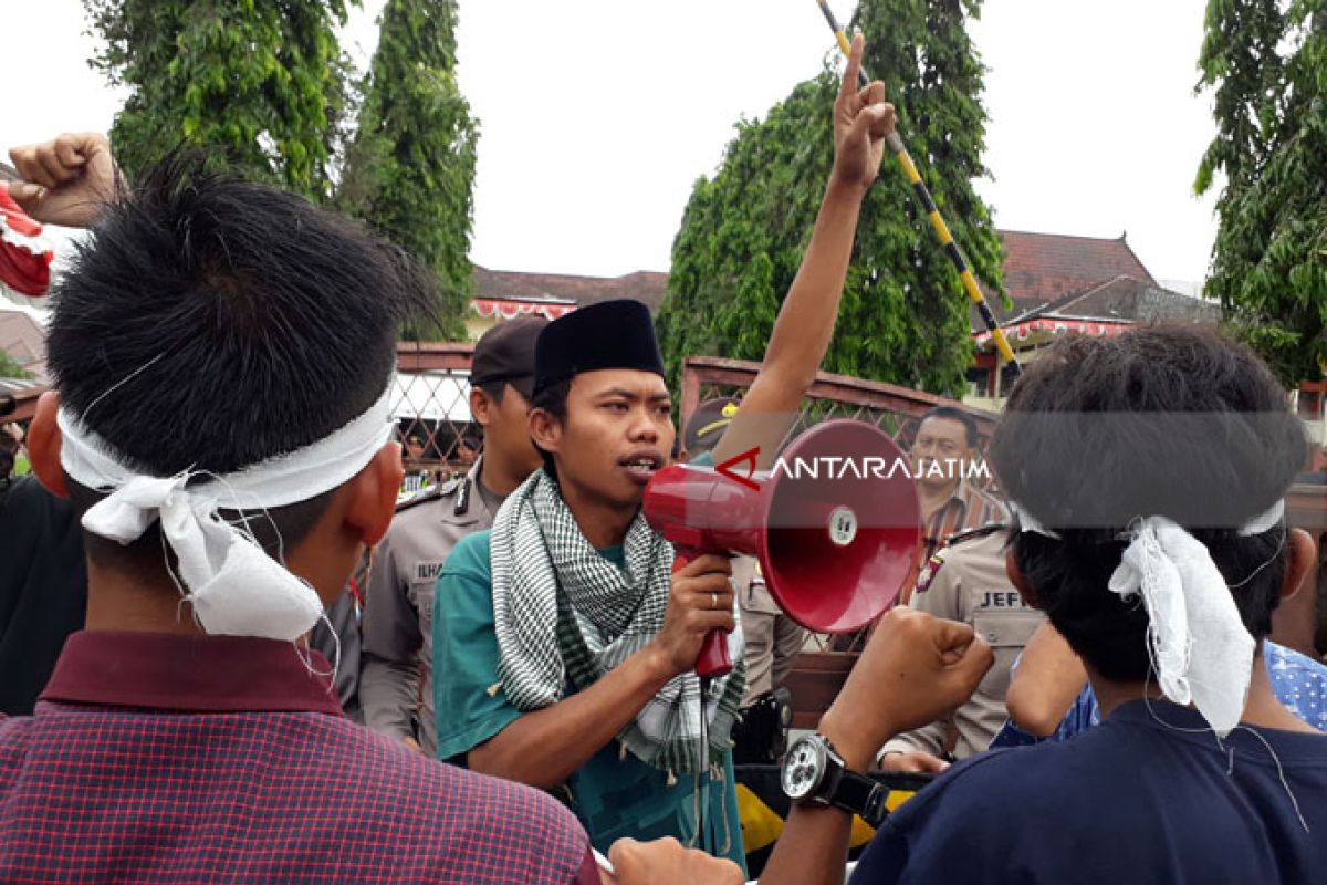 Mahasiswa Sumenep Soroti Program Tahun Kunjungan Wisata (Video)