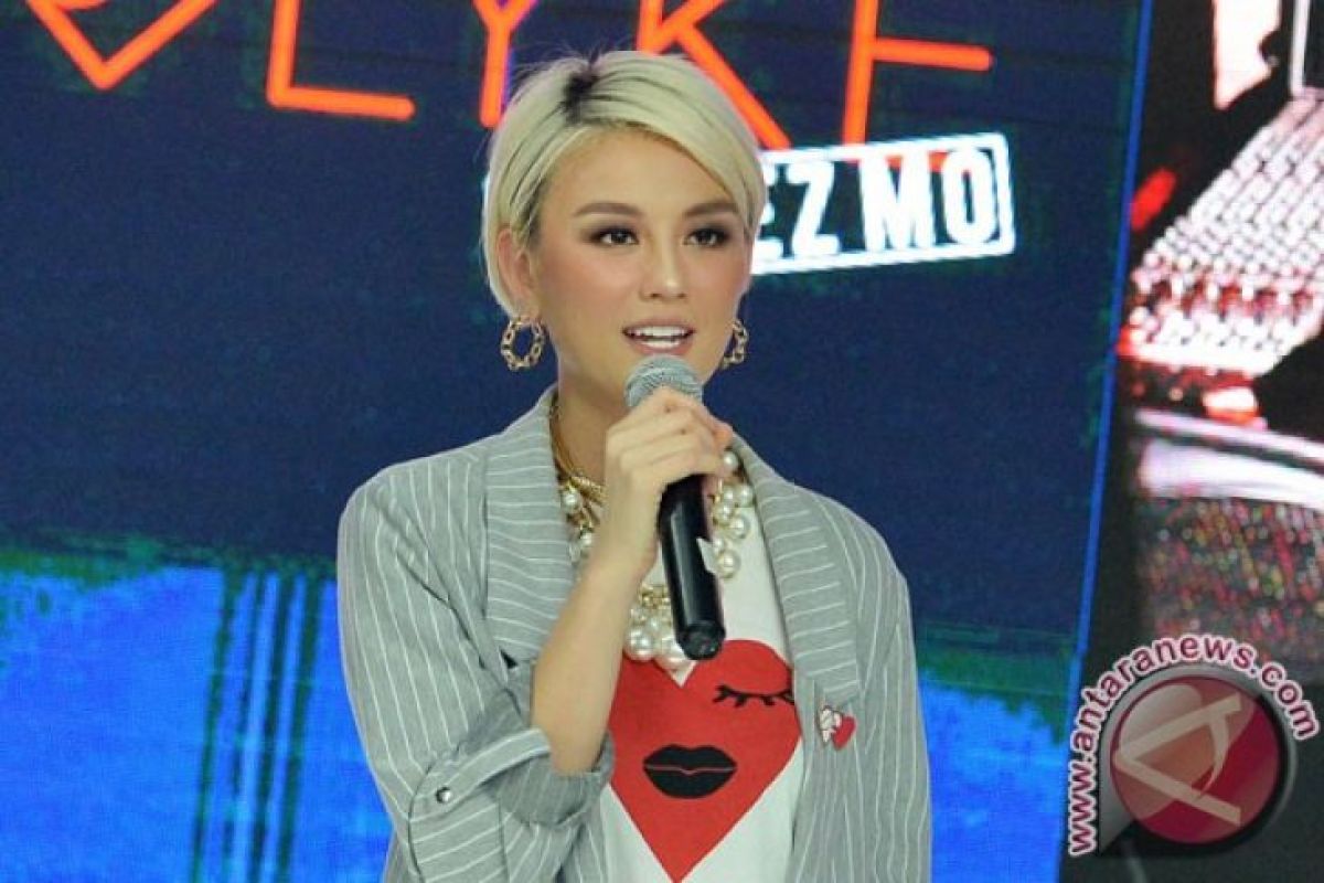 Foto Agnez Mo ada di antara model majalah Vogue AS