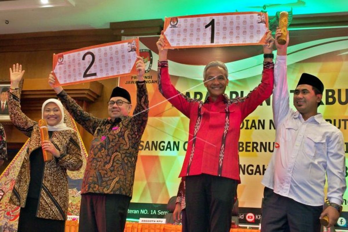 Ganjar berharap debat terbuka pilgub tidak saling mencela