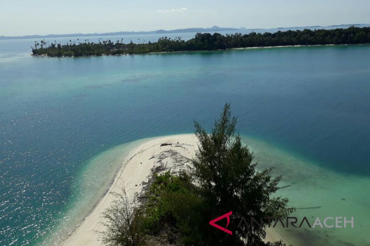 Kurangi botol plastik, sehatkan laut