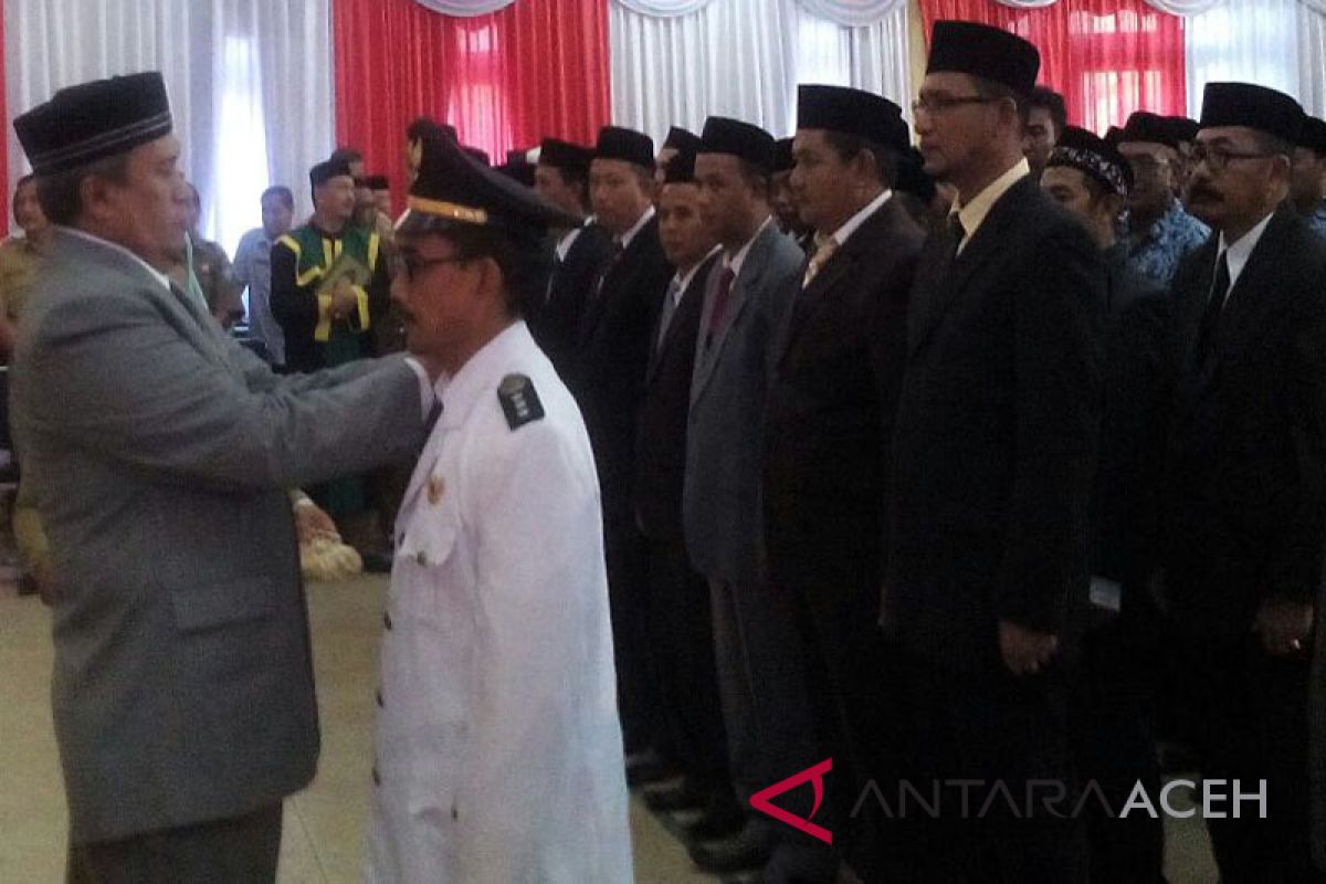 Bupati Aceh Selatan lantik 96 pejabat