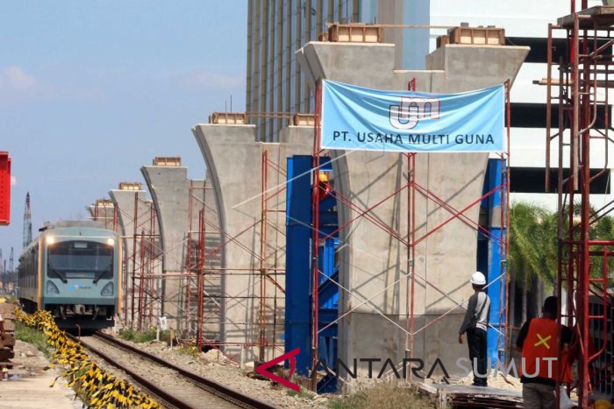 Jembatan stasiun kereta api Medan akan dioperasikan