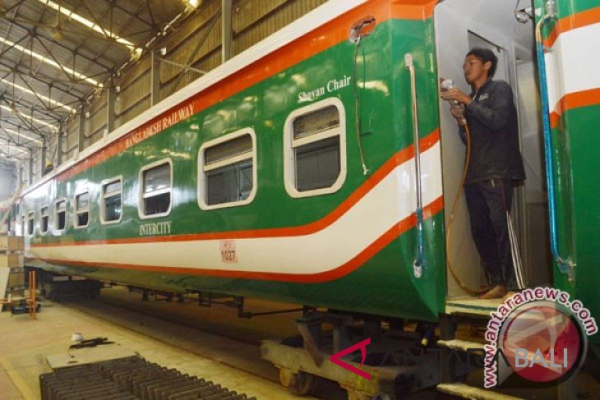 Senegal plans to import trains from Indonesia