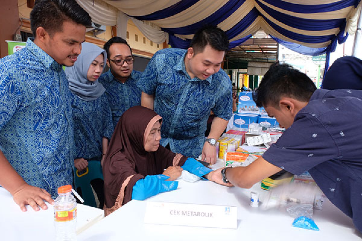 Rayakan HUT Astra, ACC berikan pengobatan gratis di Banda Aceh