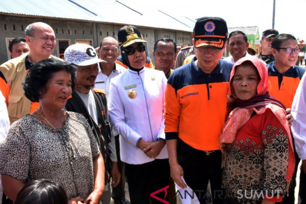 Relokasi mandiri pengungsi Sinabung selesai Maret