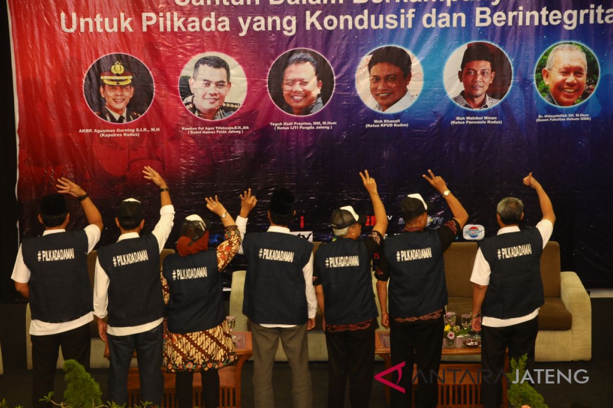 Calon ikrarkan kampanye damai di Kudus