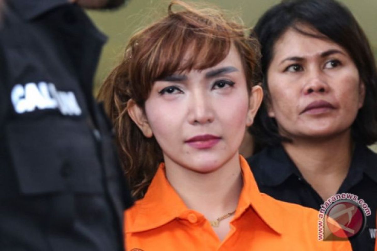 Artis Roro Fitria ditangkap polisi terkait penyalahgunaan narkoba