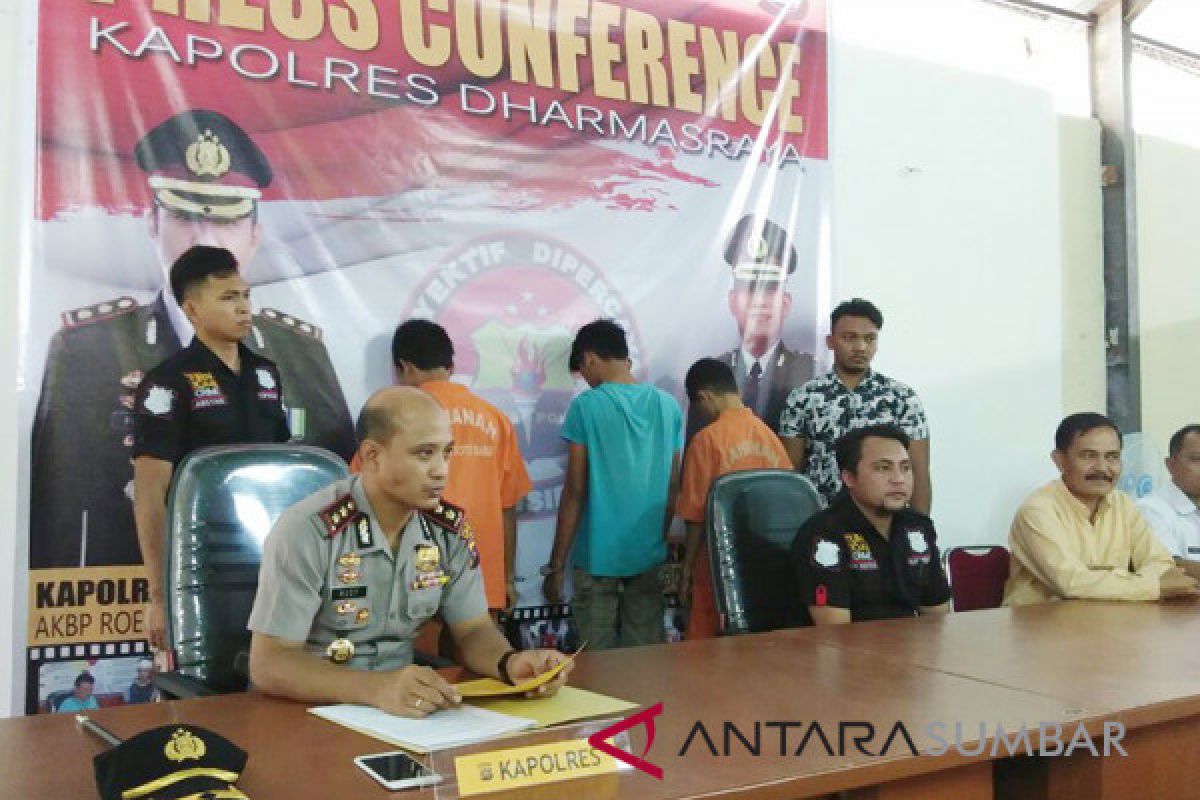 Polisi Dharmasraya bongkar sindikat pencurian di sekolah, dua pelaku masih remaja