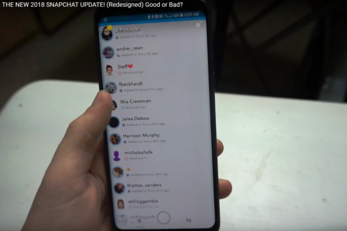 Desain ulang Snapchat banyak ditolak
