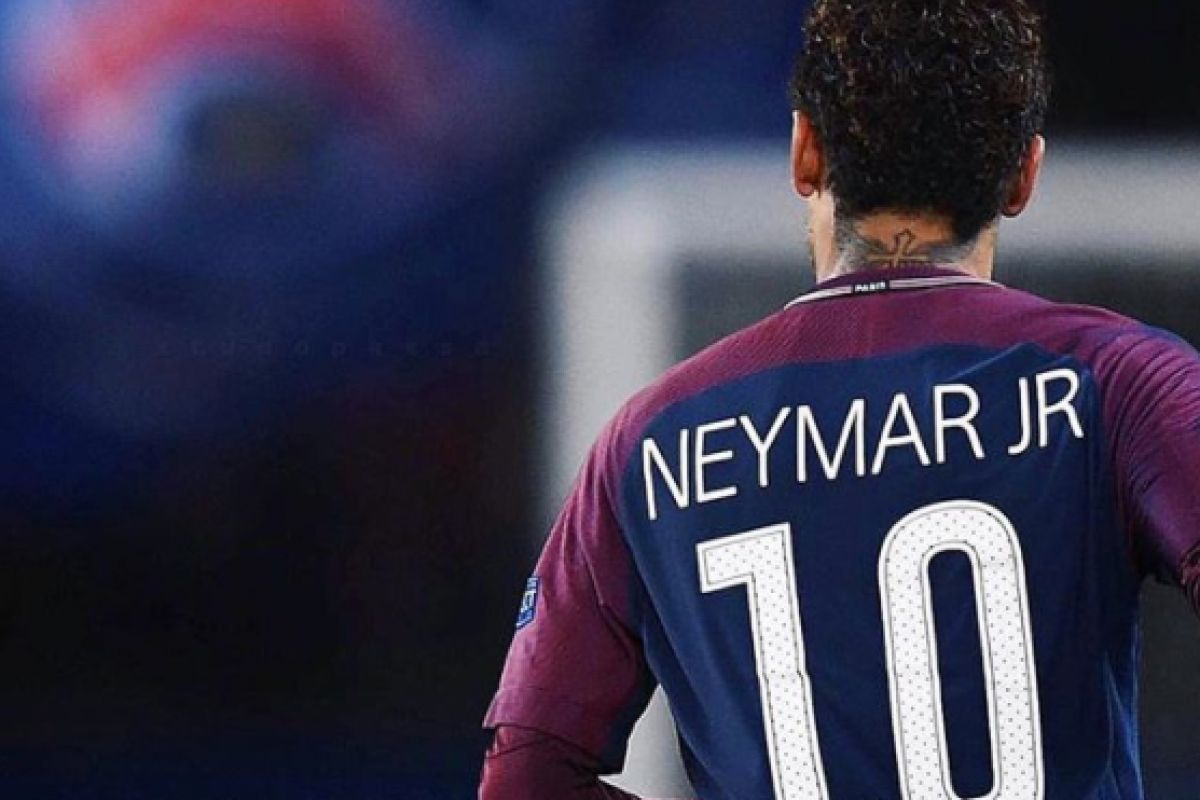 Pelatih sebut kecil kemungkinan Neymar pulih saat laga lawan MU