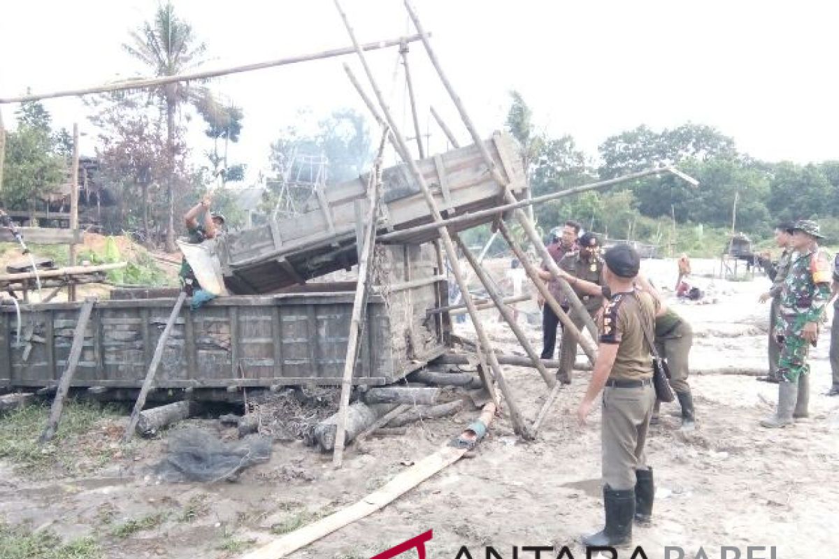 Tim gabungan Pangkalpinang tertibkan tambang ilegal