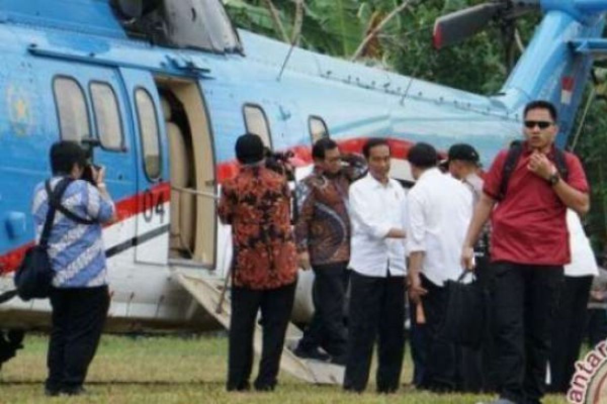 Tiba di Dharmasraya, Presiden Jokowi Mulai Rangkaian Kerja di Ranah Minang