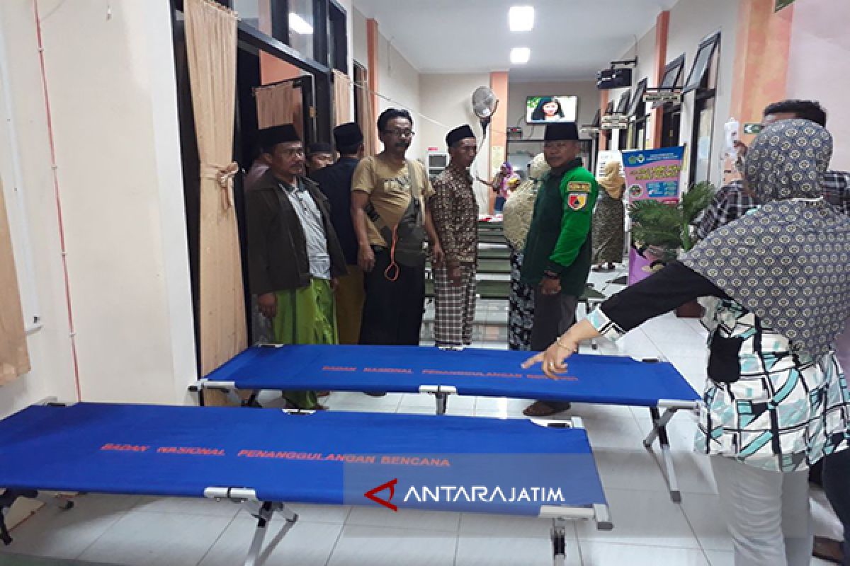 BPBD-TNI Bantu Velbed untuk Pasien Sakit Massal