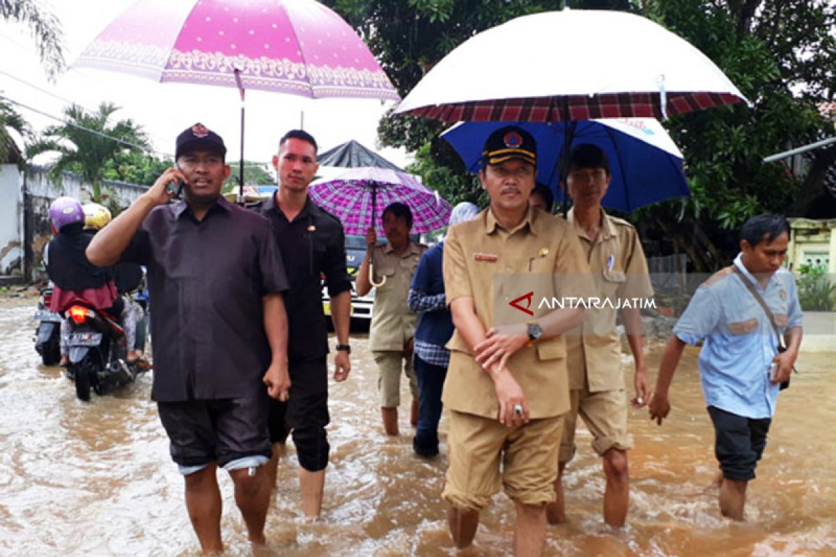 Wabup Sumenep Cek Kawasan Tergenang Air (Video)