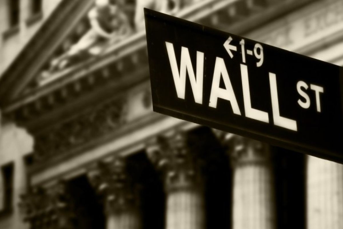 Wall Street turun tertekan kekhawatiran pertumbuhan dan ketidakpastian perdagangan global