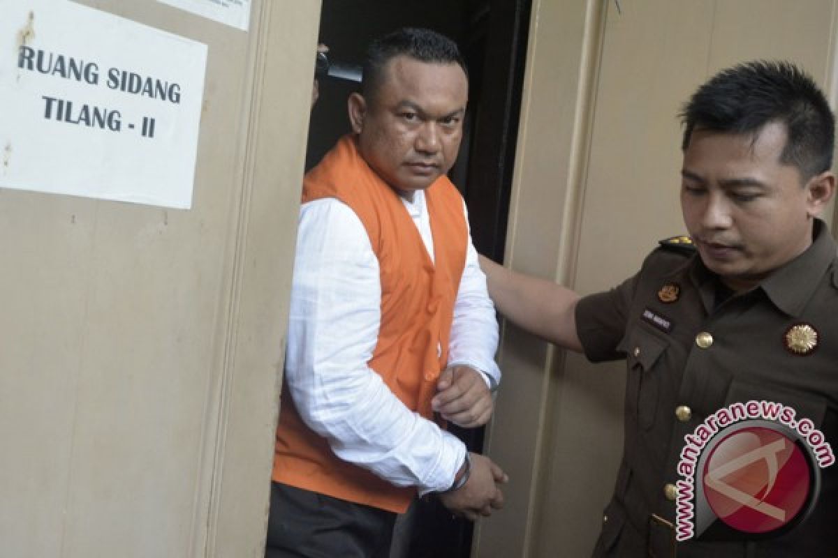 Mantan anggota DPRD Bali dituntut 15 tahun penjara karena edarkan narkoba
